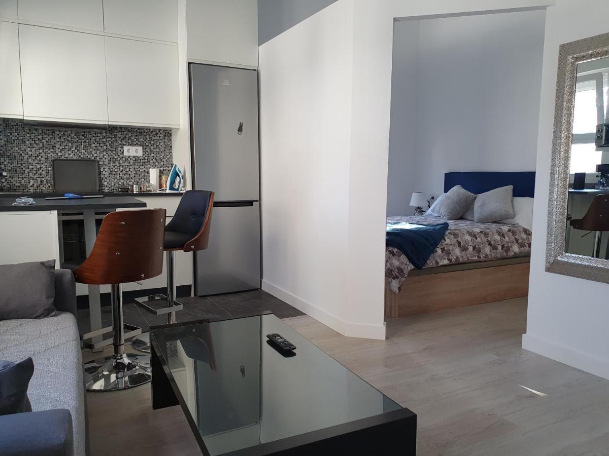 Apt Studio Apartment Ла Коруня Екстериор снимка