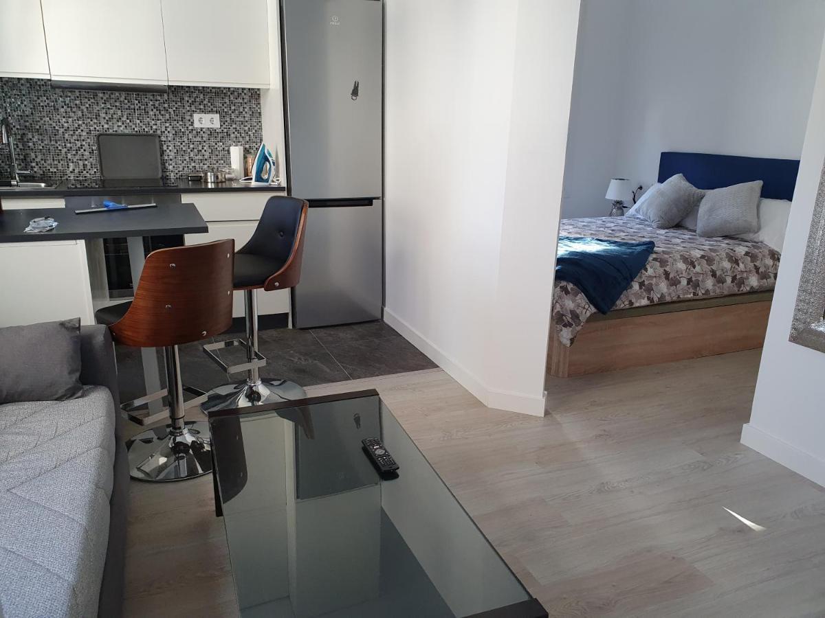Apt Studio Apartment Ла Коруня Екстериор снимка