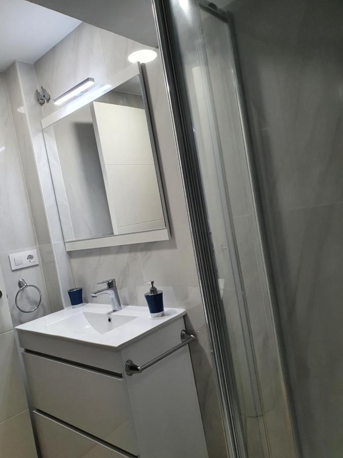 Apt Studio Apartment Ла Коруня Екстериор снимка